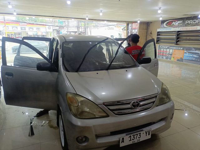Kaca Film SUV