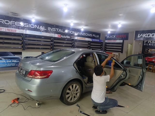 Kaca Film Sedan